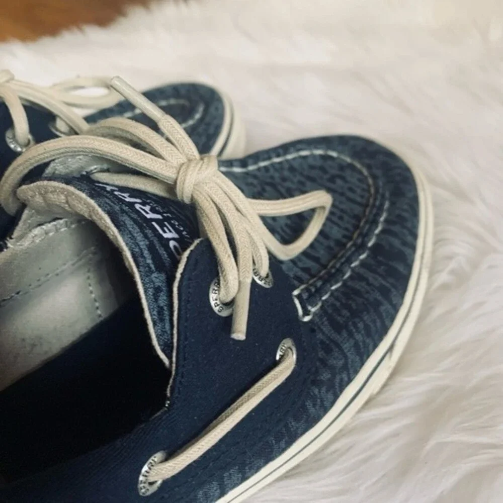 Sperry boat shoes